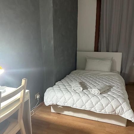 فندق ميسترفي  Leone D'Oro 2 - Milano Street المظهر الخارجي الصورة