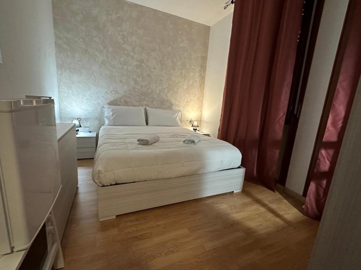 فندق ميسترفي  Leone D'Oro 2 - Milano Street المظهر الخارجي الصورة