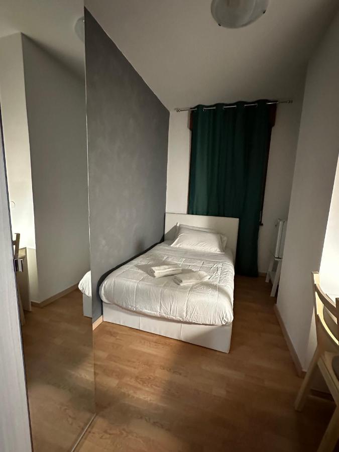 فندق ميسترفي  Leone D'Oro 2 - Milano Street المظهر الخارجي الصورة